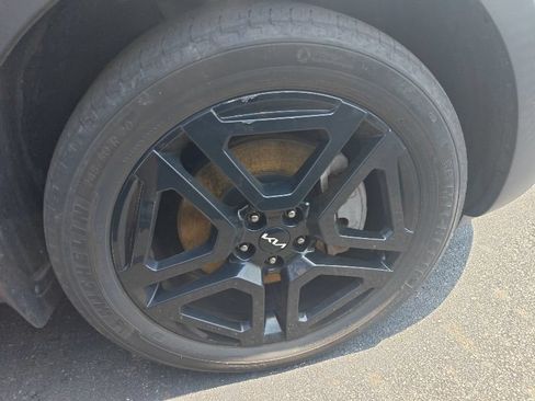 Certified 2023 Kia Telluride SX Prestige X-Line AWD/4WD image 11