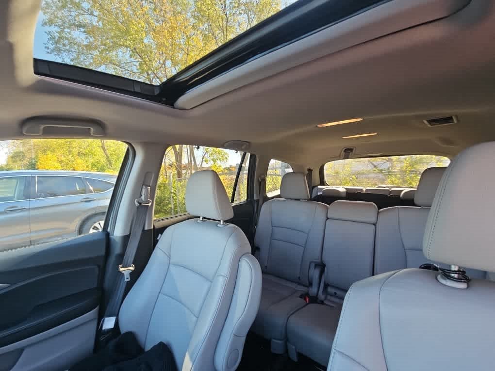 Used 2021 Honda Pilot Special Edition image 8