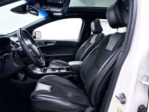 Used 2020 Ford Edge ST w/ Equipment Group 401A AWD/4WD image 19