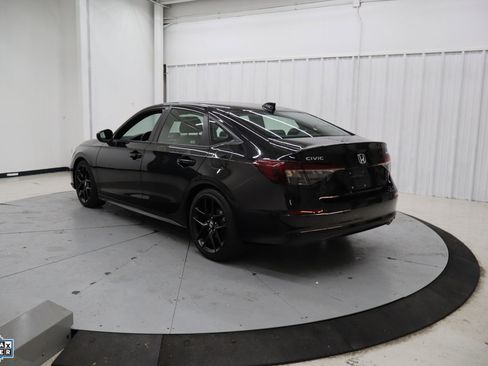 Used 2025 Honda Civic Sport image 8