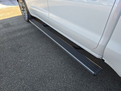 Used 2023 GMC Sierra 1500 Denali Ultimate image 14