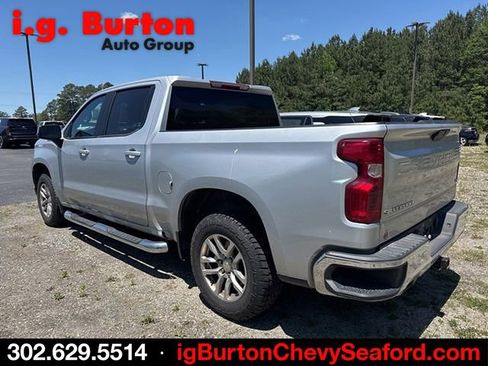 Used 2022 Chevrolet Silverado 1500 LT AWD/4WD image 4