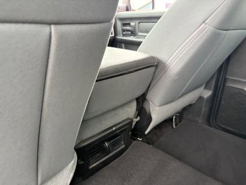 Used 2018 RAM 1500 Express w/ Express Value Package image 20