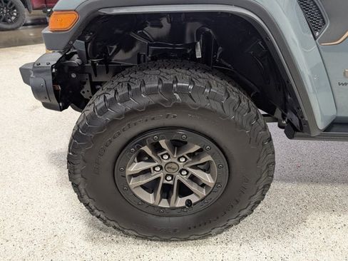 Used 2024 Jeep Wrangler Unlimited Rubicon 392 AWD/4WD image 10
