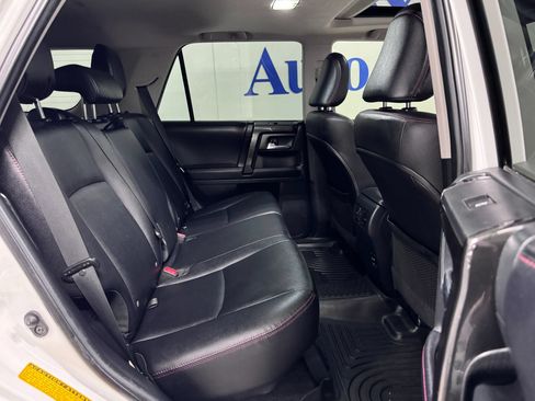 Used 2016 Toyota 4Runner Trail Premium AWD/4WD image 15