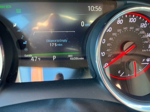 Certified 2019 Toyota Camry XSE image 3