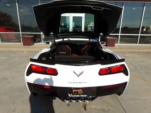 Used 2018 Chevrolet Corvette Grand Sport image 10