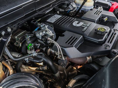 Used 2022 RAM 3500 Limited AWD/4WD image 61