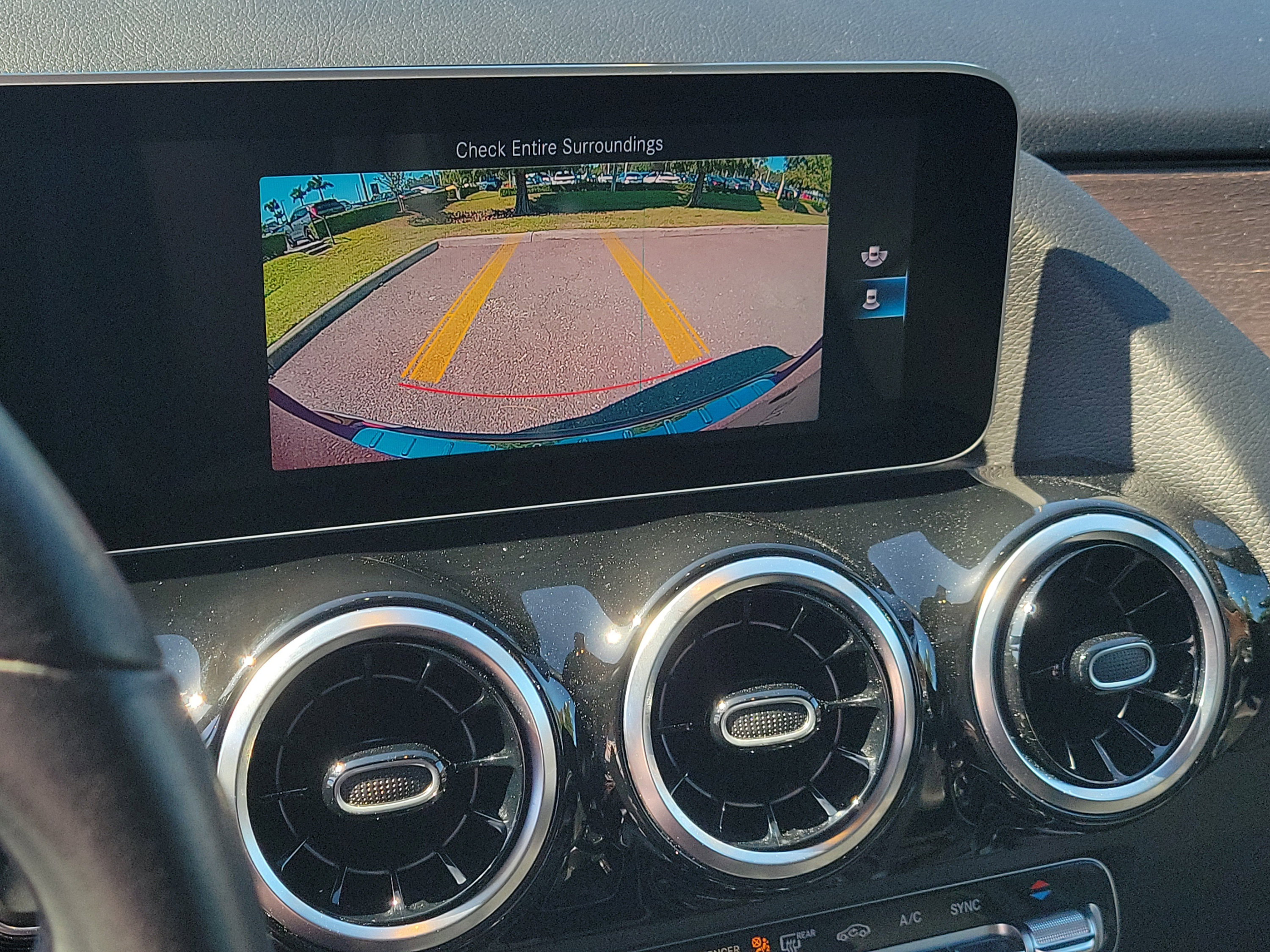 Certified 2021 Mercedes-Benz GLA 250 4MATIC image 28