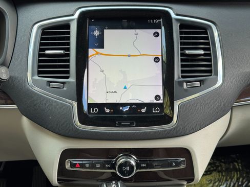 Used 2019 Volvo XC90 T6 Momentum w/ Advanced Package AWD/4WD image 21