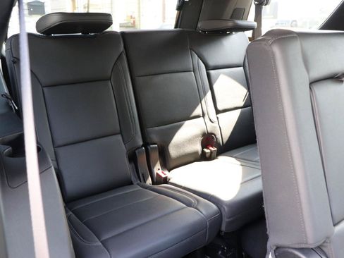 Used 2024 Chevrolet Tahoe LT AWD/4WD image 15