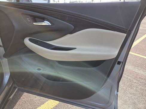 Used 2020 Buick Envision Preferred image 39