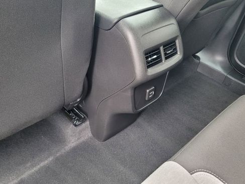 Used 2023 Chevrolet Equinox LS w/ LS Convenience Package FWD image 26