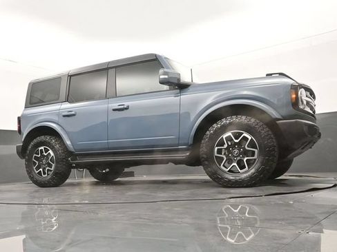 Used 2025 Ford Bronco Outer Banks AWD/4WD image 23