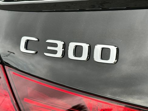 Used 2022 Mercedes-Benz C 300 Sedan image 40