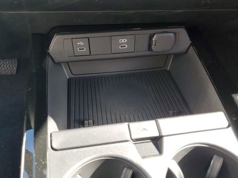 New 2026 Toyota Prius Limited image 18