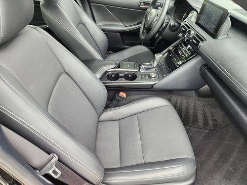 Used 2023 Lexus IS 300 w/ Comfort Package RWD image 14