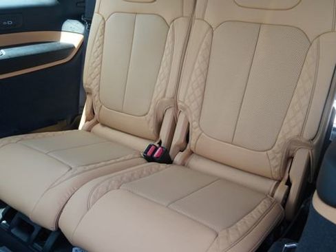 New 2026 Jeep Grand Cherokee L Summit AWD/4WD image 13