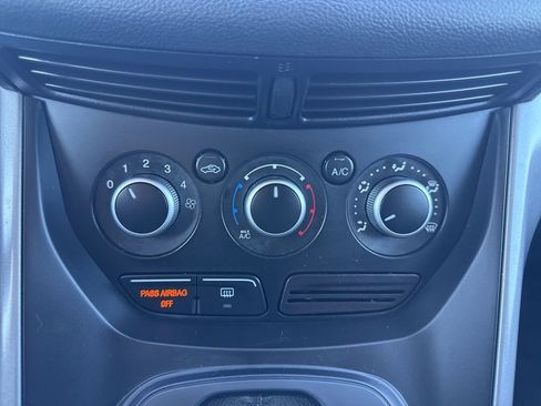 Used 2016 Ford Escape SE image 18