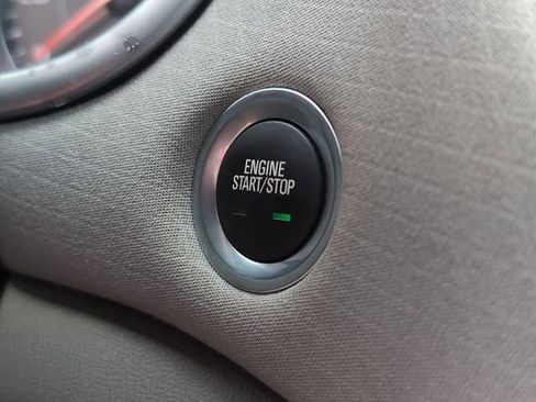 Used 2022 Chevrolet Malibu LT image 18