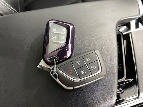 Used 2025 Cadillac Lyriq Sport image 47