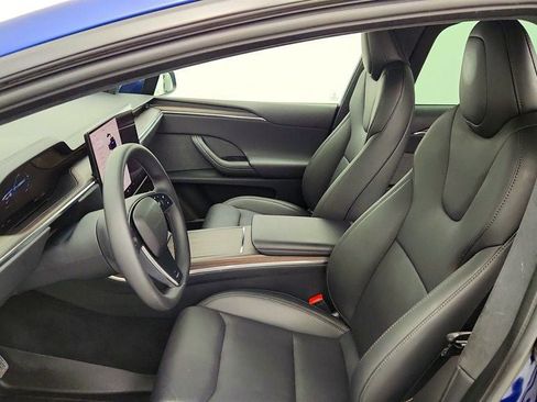 Used 2024 Tesla Model X image 26