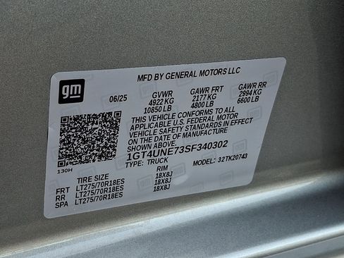 Certified 2025 GMC Sierra 2500 SLT w/ SLT Convenience Package image 31