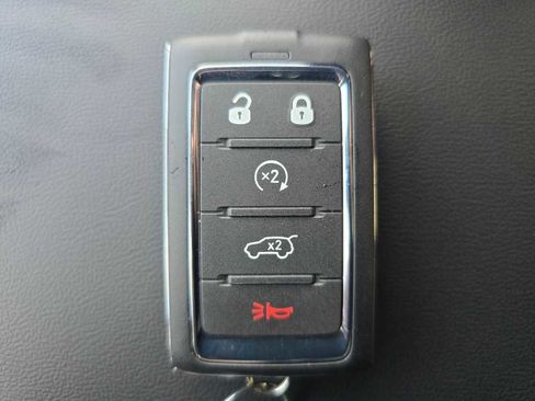 New 2025 Jeep Grand Cherokee L Altitude image 22