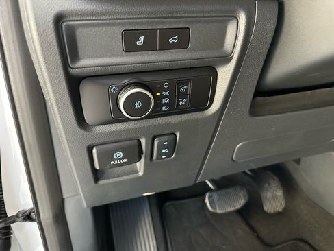 Used 2024 Ford Expedition Max Limited AWD/4WD image 29