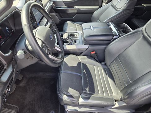 Certified 2025 Ford F150 Platinum w/ FX4 Off-Road Package AWD/4WD image 13