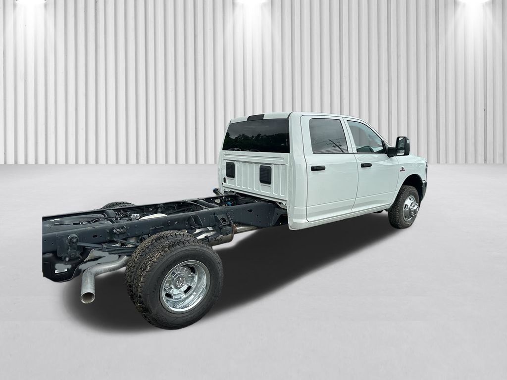 New 2026 RAM 3500 Tradesman w/ Chrome Appearance Group A AWD/4WD image 5