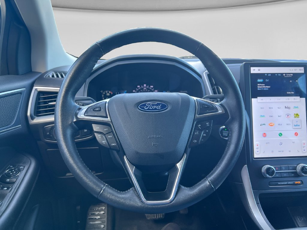 Used 2024 Ford Edge SEL AWD/4WD image 11