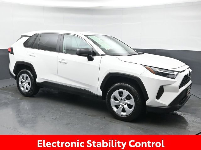 Certified 2025 Toyota RAV4 LE AWD/4WD image 10
