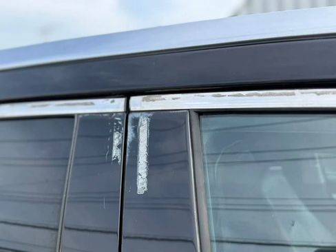 Used 2015 Toyota Highlander XLE image 25