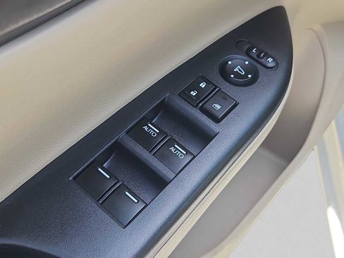 Used 2013 Honda Accord EX-L image 23