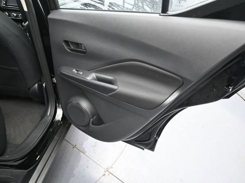 Used 2024 Nissan Kicks S image 31