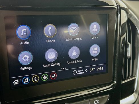 Used 2023 Chevrolet Traverse LT image 21