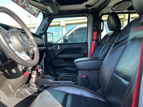 Used 2020 Jeep Wrangler Unlimited Rubicon w/ Quick Order Package 28Y Recon image 37