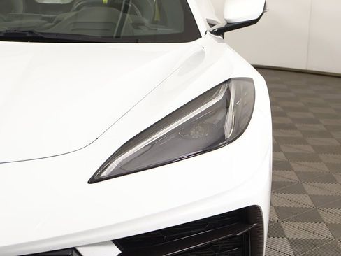 Used 2021 Chevrolet Corvette Stingray Premium Conv w/ 3LT image 18