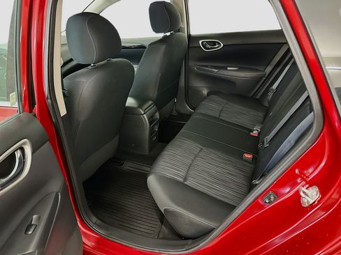 Used 2017 Nissan Sentra SV w/ Electronics Package FWD image 28