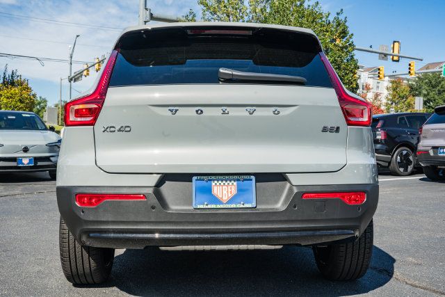New 2026 Volvo XC40 B5 Ultra w/ Protection Package Premier AWD/4WD image 6