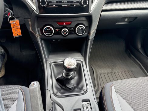 Used 2022 Subaru Crosstrek 2.0i Premium image 20