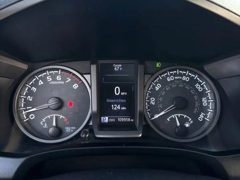 Used 2019 Toyota Tacoma TRD Pro AWD/4WD image 12