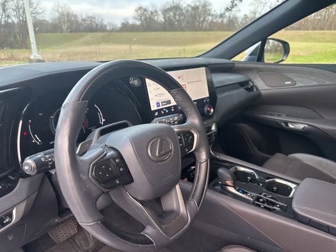 Certified 2024 Lexus RX 350 FWD w/ Convenience Package image 15