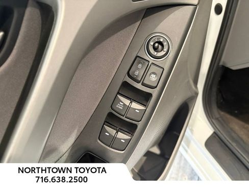 Used 2014 Hyundai Elantra SE w/ Option Group 02 image 25
