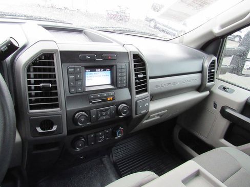 Used 2020 Ford F350 XL w/ Power Equipment Group RWD image 39