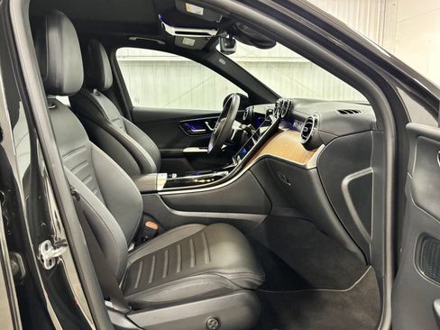 Certified 2025 Mercedes-Benz GLC 350e 4MATIC image 22