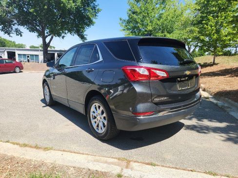Used 2019 Chevrolet Equinox LT FWD image 6