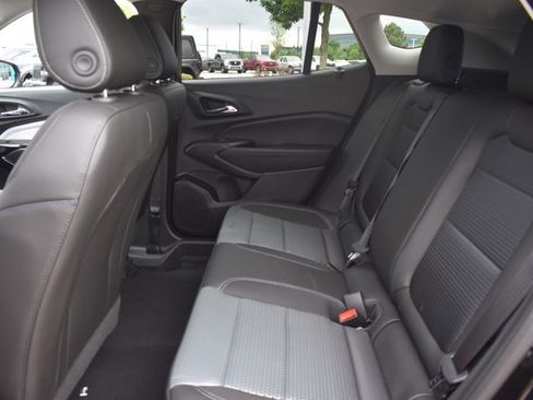 New 2026 Chevrolet Trax LT image 15