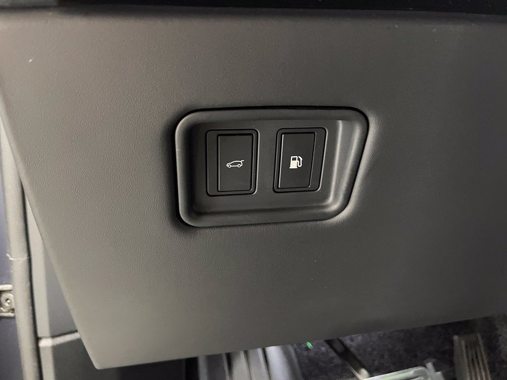 Used 2025 Land Rover Range Rover Autobiography AWD/4WD image 19